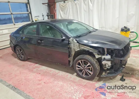 2022 Kia Forte Fe из США, поврежденный, VIN 3KPF24AD4NE496061